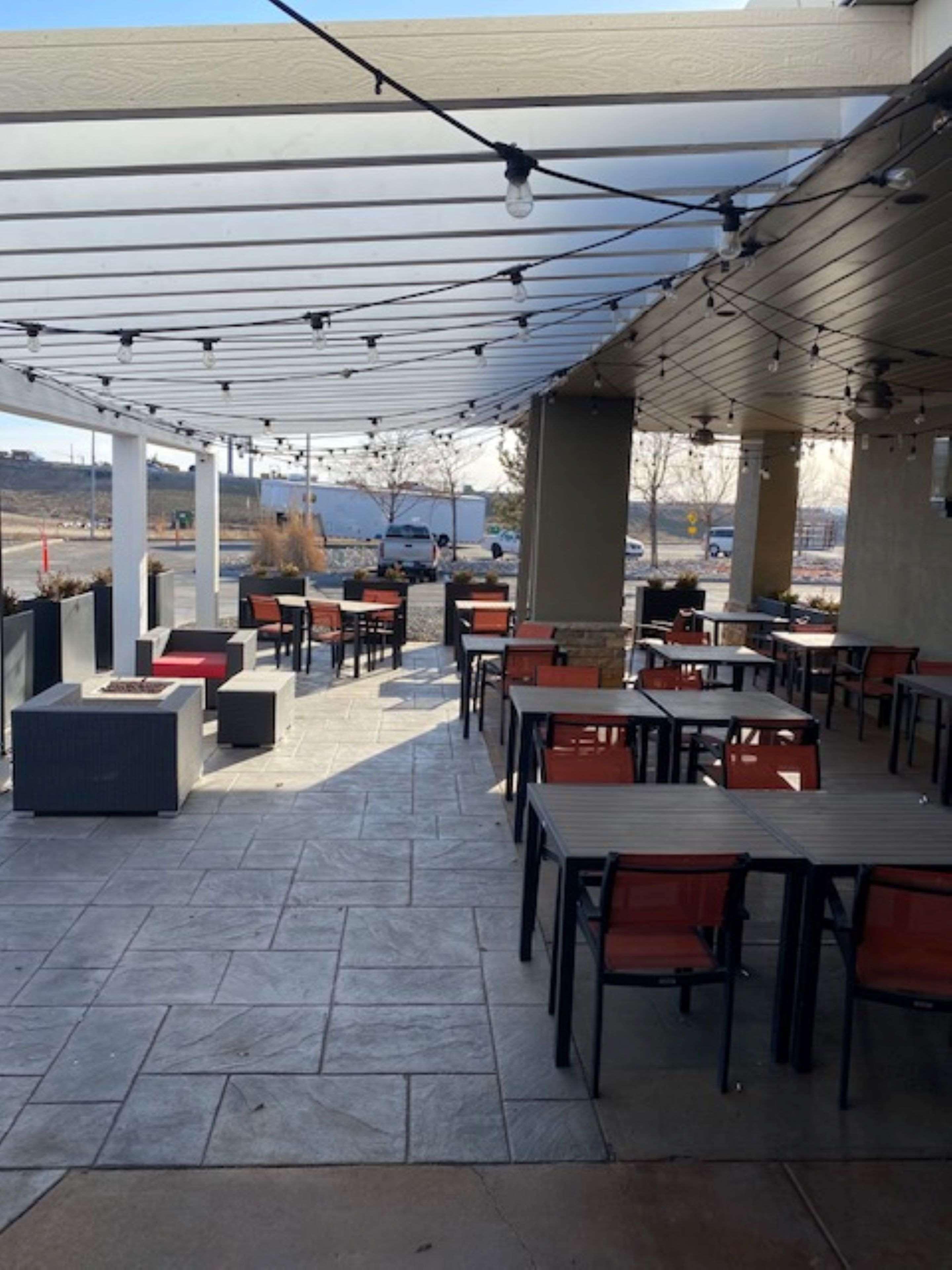 Best Western Premier Denver East Съоръжения снимка