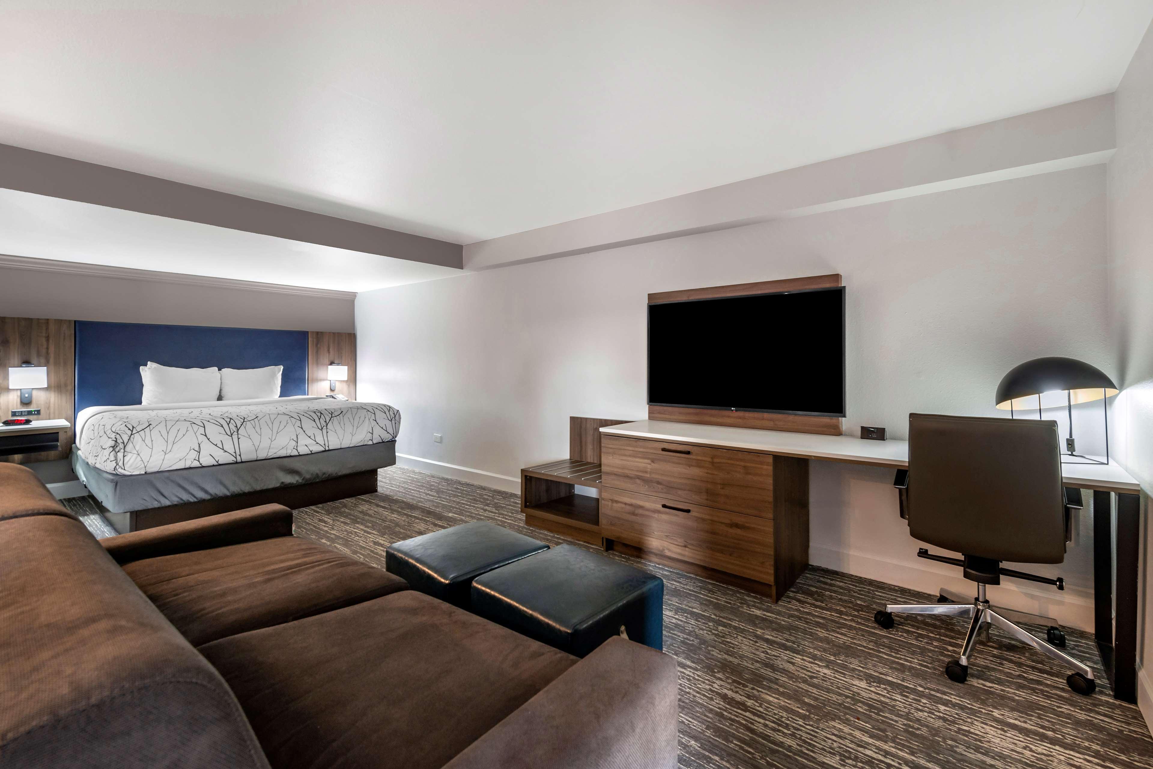 Best Western Premier Denver East Екстериор снимка